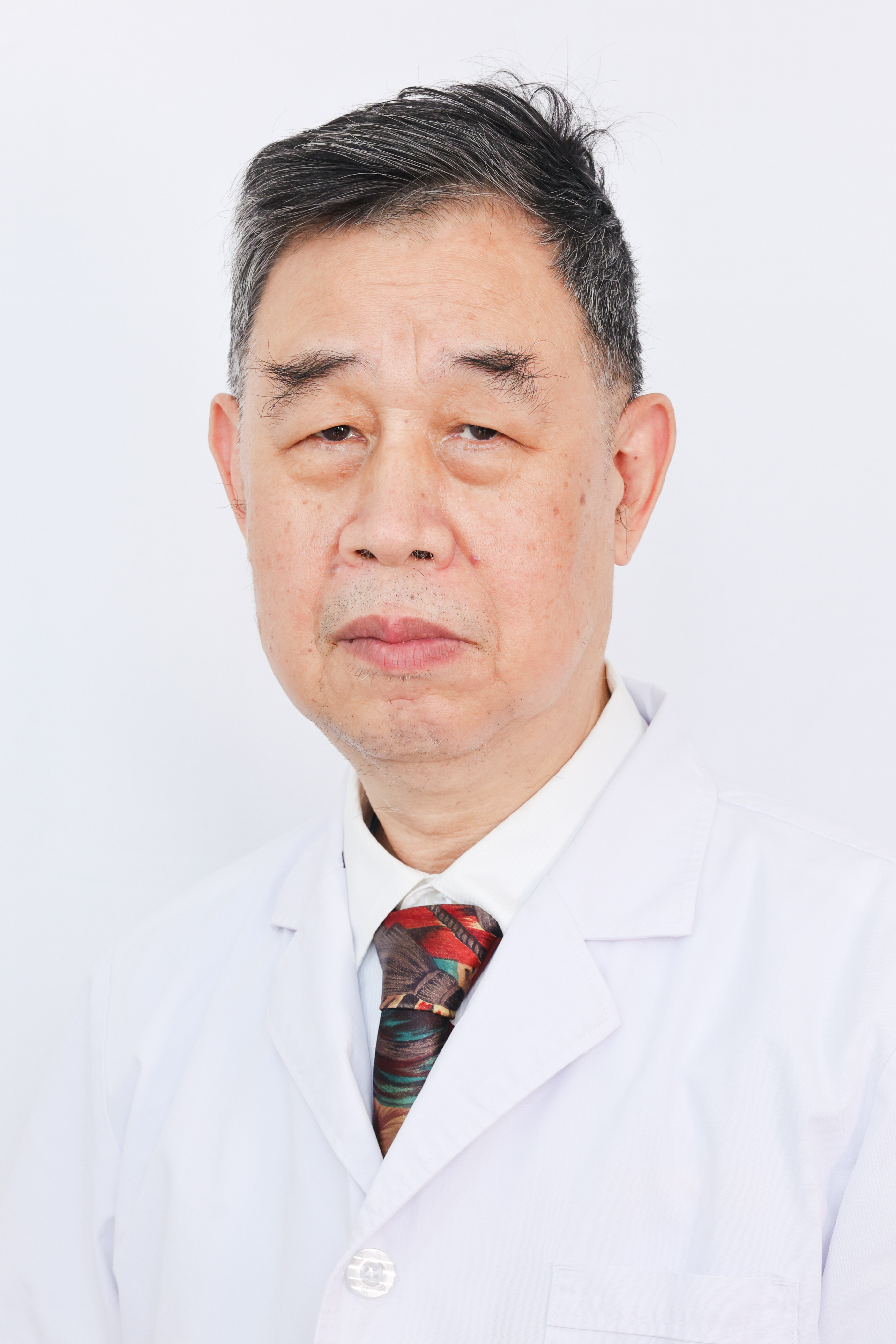 泌尿外科专家 蔡广育